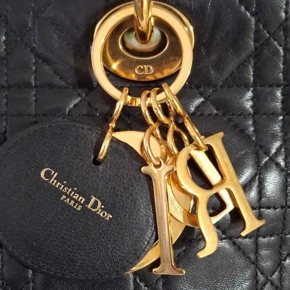 Dior Black Quilted Handbag - Picture 4 of 16